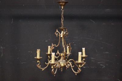 Lampadario in metallo con 6 lumi