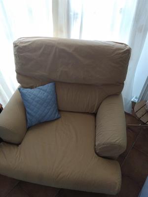 Poltrona confortevole soggiorno con 4 piedini, ottimo stato - Foto 3