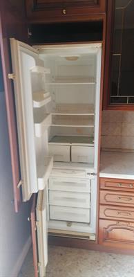 Cucina in legno, in buone condizioni, completa di elettrodomestici - Foto 5