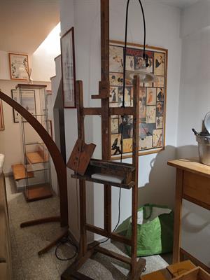 Cavalletto per pittori, in legno, prezzo trattabile - Anteprima 1