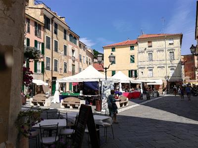 FINALE LIGURE BORGO SV VACANZA MARE