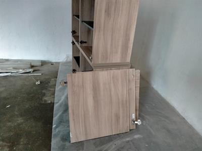 Pensili con Ripiani Color Rovere, ottimo stato - Anteprima 3