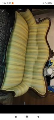 Divano e due poltrone vintage