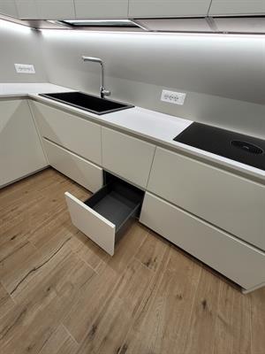 Cucina completa nuova mai utilizzata - Arredo3, colore laccato - Foto 3