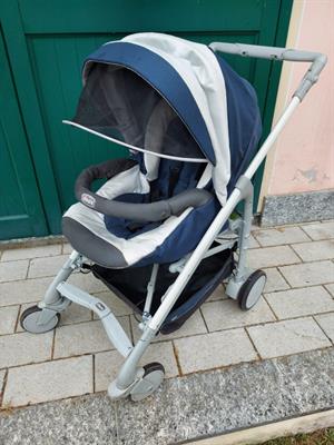 Passeggino, ovetto, culla Chicco Trio Love