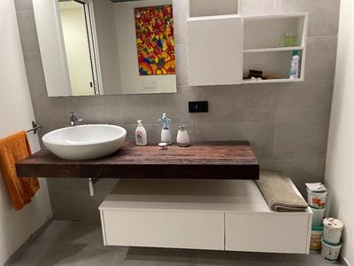 Bagno in legno massello - Anteprima 1
