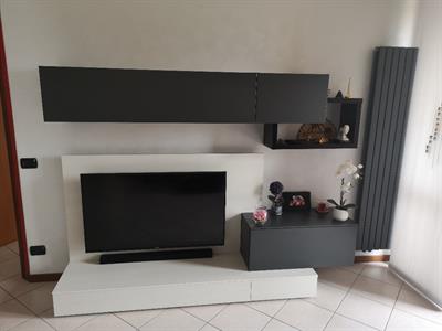 Mobile sala moderno di design con luce led