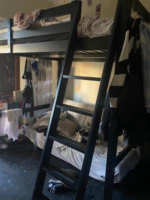 LETTO SOPPALCO IKEA nero