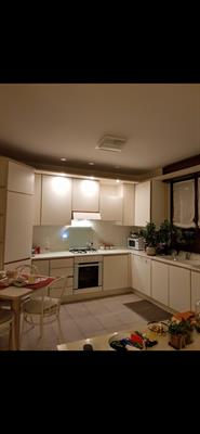 Cucina completa di elettrodomestici