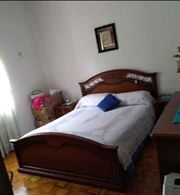 Camera da letto usata.