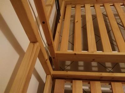 2 LETTI USATI IKEA, color pino chiaro, in ottime condizioni - Foto 3