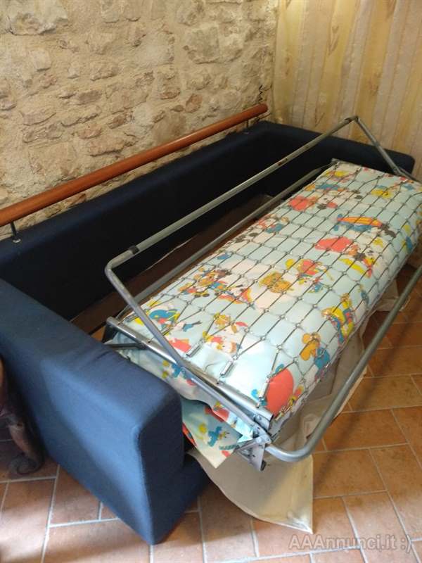 Divano letto righettato