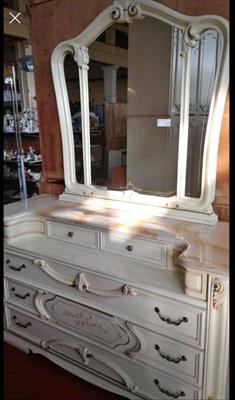 Comò / comodini, in buone condizioni - Anteprima 1