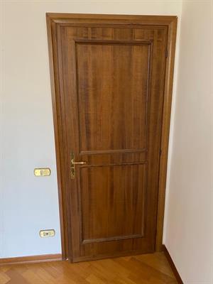 Porte legno massello, in ottime condizioni - Foto 2