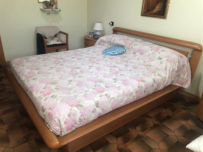 Letto matrimoniale con cassettiera vano, in ottime condizioni - Foto 2