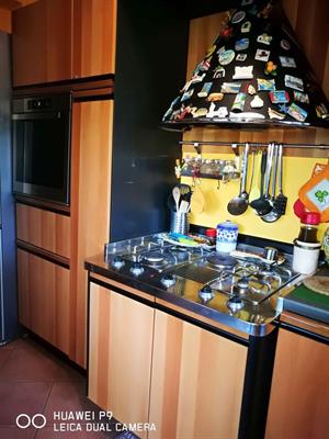 Cucina in legno colore ciliegio AIKO, marca FOSTER, ottime condizioni - Anteprima 1