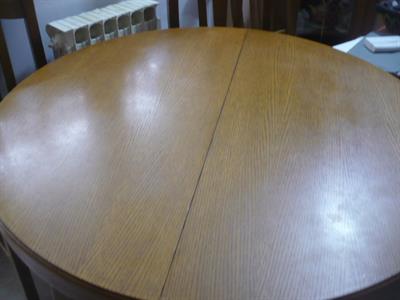 Tavolo sala con sei sedie