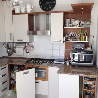 Cucina con piano in granito sardo rosa, in ottime condizioni - Foto 3
