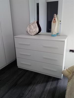 Cucina e camera da letto, colore bianco, completa di elettrodomestici - Foto 2