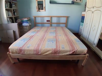 Struttura letto e materasso Ikea, rete Eminflex