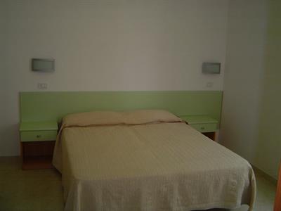Gruppo LETTO Matrimoniale, ottimo stato - Foto 5