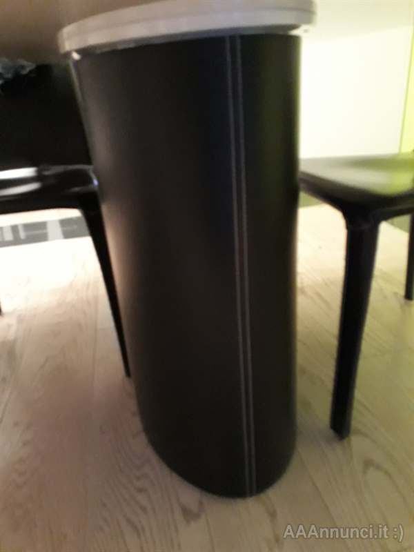 Foto 4Tavolo laccato