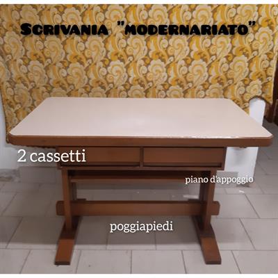 Scrivania modernariato