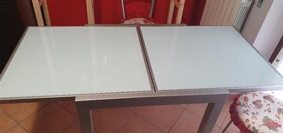 4 sedie Calligaris e tavolo allungabile cristallo, color caffè - Foto 6