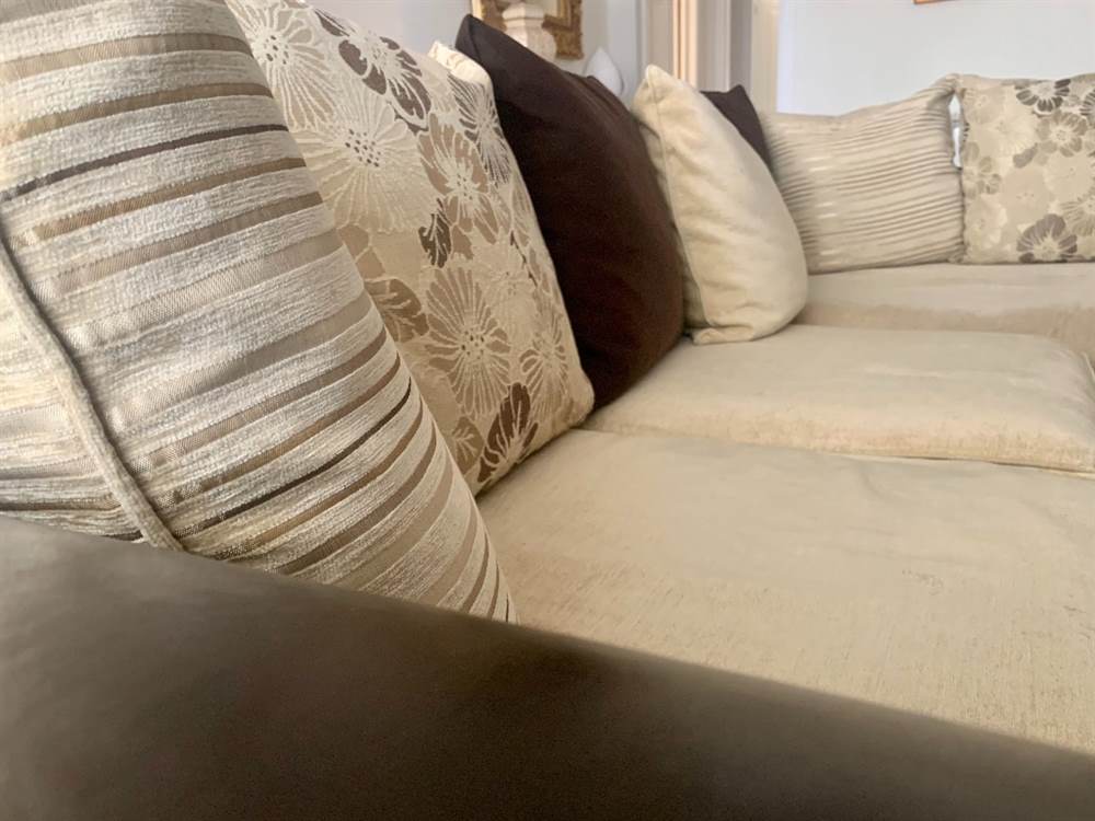 Foto 6Divano con chaise longue, in buone condizioni, ottimo stato