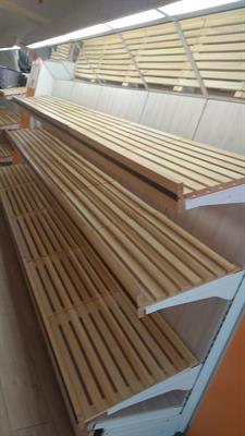 Arredamento completo per negozio