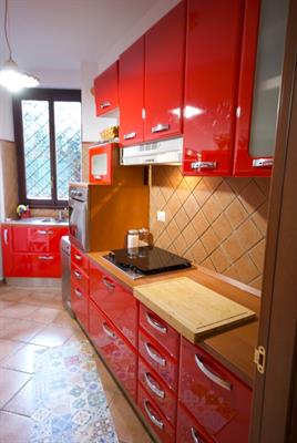 Cucina completa di elettrodomestici
