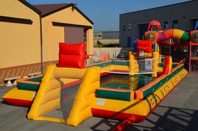 Gioco gonfiabile sportivo per bambini