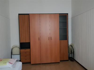 Regalo mobili in buono stato