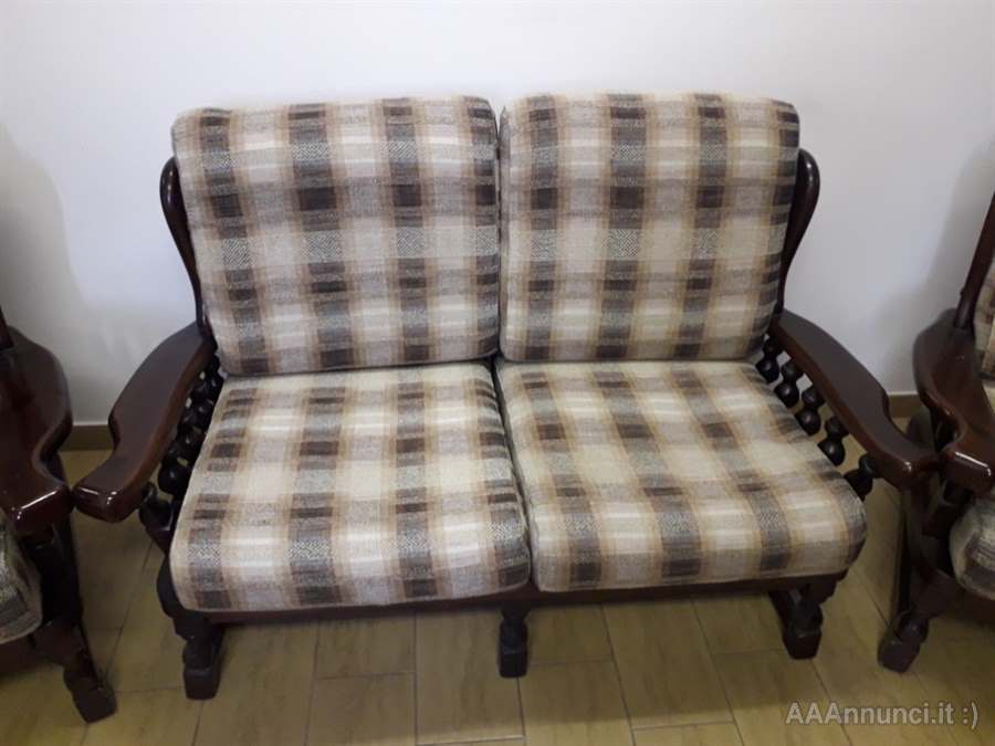 Foto 2 Divano in legno 2 posti + 2 poltrone