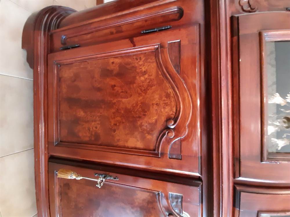 Foto 4 Mobili salotto, in legno massello