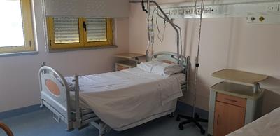 Letto articolato a 3 snodi (oleodinamico) (no materasso) e c - Foto 2