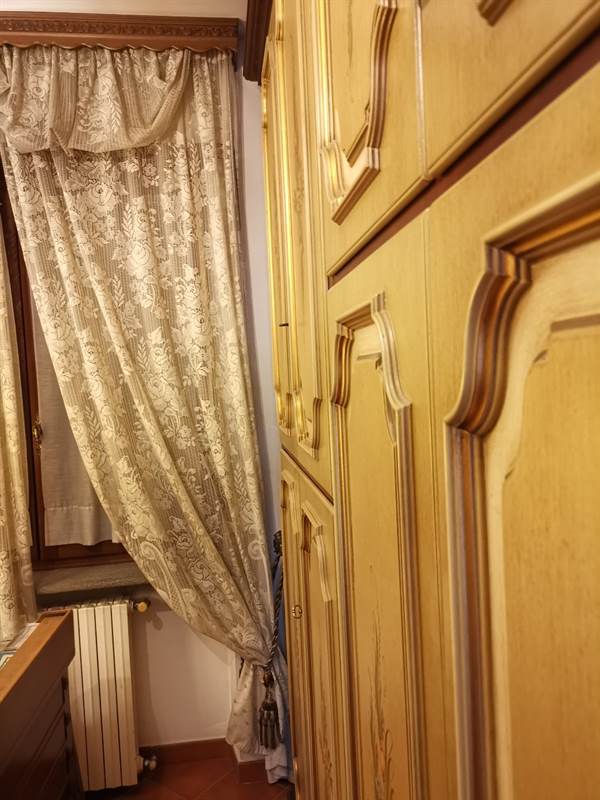 Mantovana shabby chic in pizzo Flora | Chez Moi