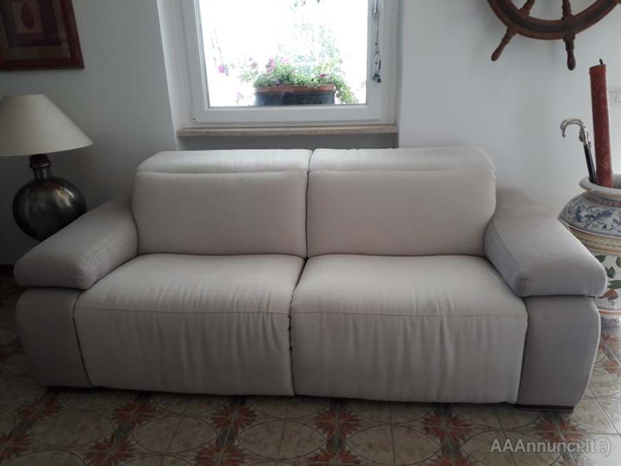 Divano Hyding 3 posti