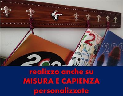 Porta Calendario Carabinieri Fiamma Stilizzata a Smalto Bene, in legno massello - Foto 2