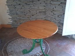 TAVOLO ROTONDO,IN MASSELLO DI CASTAGNO