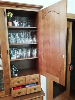 Vetrina di rovere, in legno massello, in ottime condizioni - Foto 4
