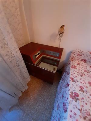 Camera da letto, ottimo stato - Anteprima 4