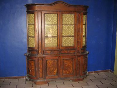 Buffet - Devo svuotare casa. Nuovi mai usati.