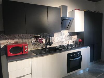 Cucina Veneta moderna lineare