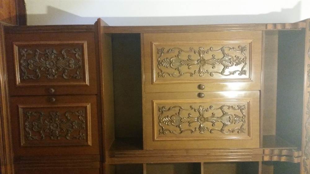 Foto 5Soggiorno angolare completo in legno massello in ottimo stat