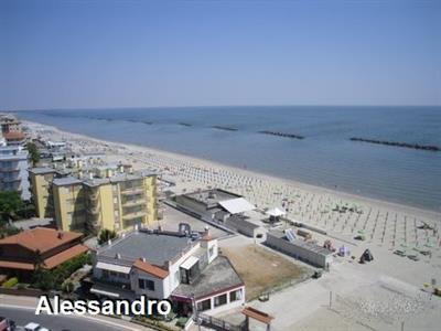 Attico Mese di maggio FRONTE MARE 790euro