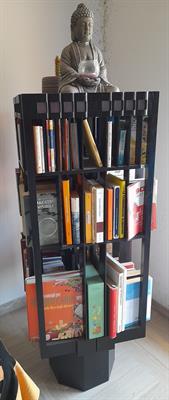 Libreria girevole cassina