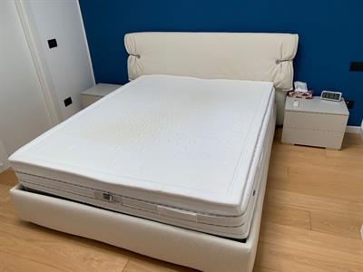 Letto matrimoniale contenitore e materasso memory Dorelan