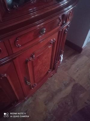 Sala completa - Credenza e tavolo con sei sedie - Foto 5