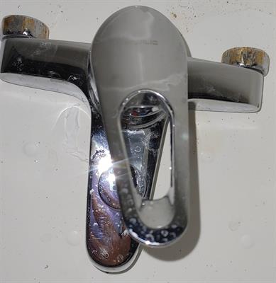 Rubinetto nobile in acciaio